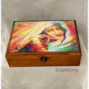 a4 east woman 01 bxl ~ EvitaWorks