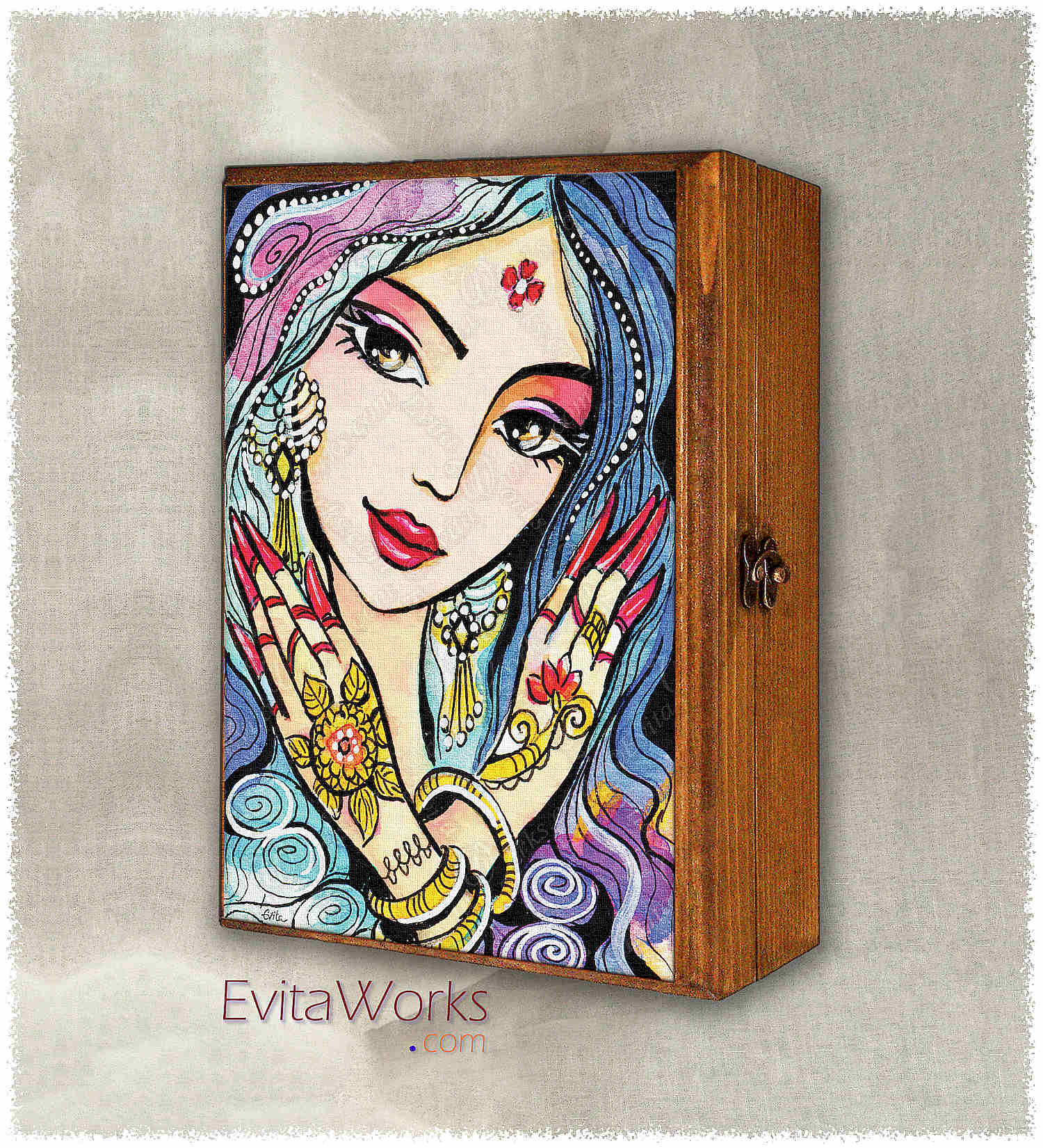 Hit to learn about "Hands of India, East woman art" on jewelboxes
